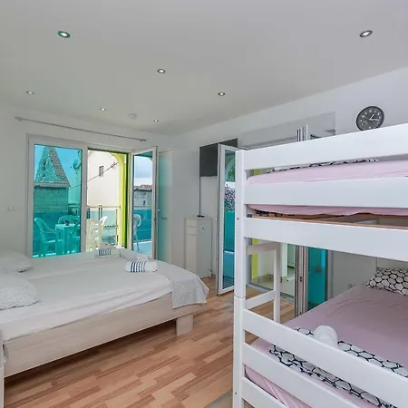 Road Star Apartamento Dugi Rat